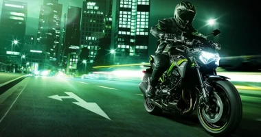 Дизайнеры освежат Kawasaki Z900 к мотосезону 2022